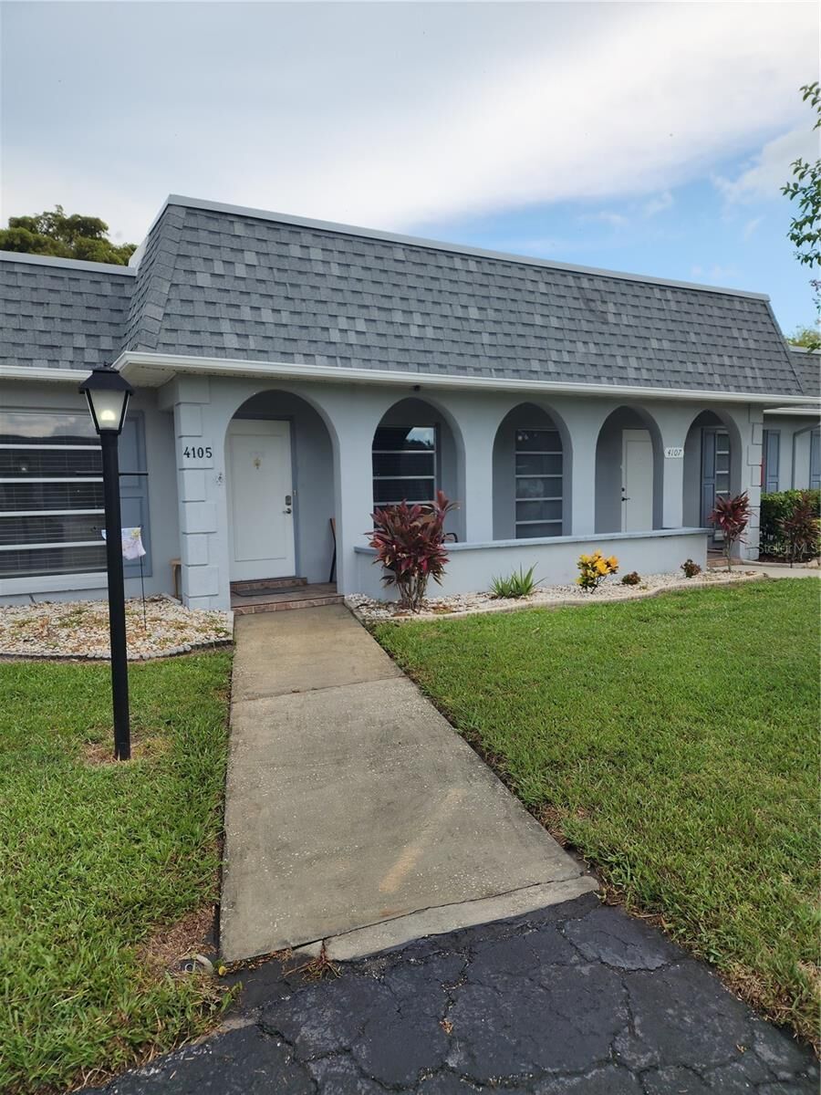 Property Photo: 4105 35th Avenue W 4105 FL 34205
