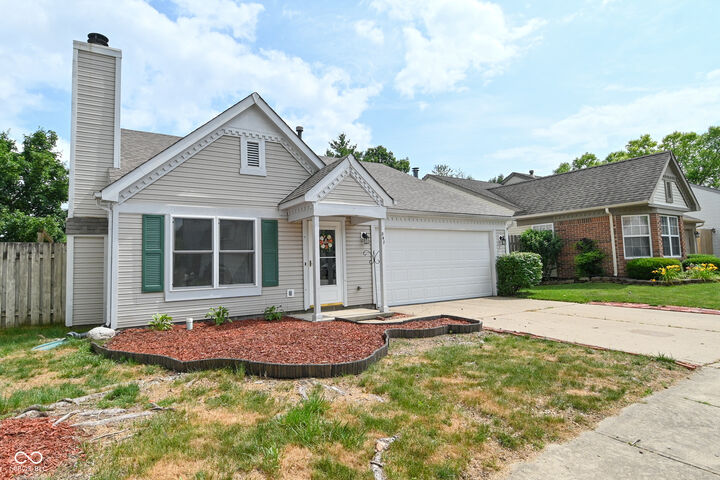 Property Photo: 347 Lake Ridge Lane IN 46142