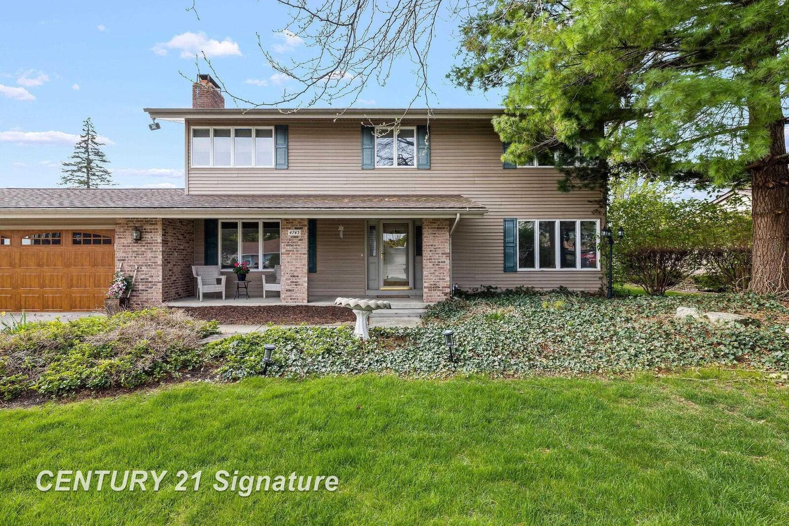 Property Photo:  4743 Century Drive  MI 48638 