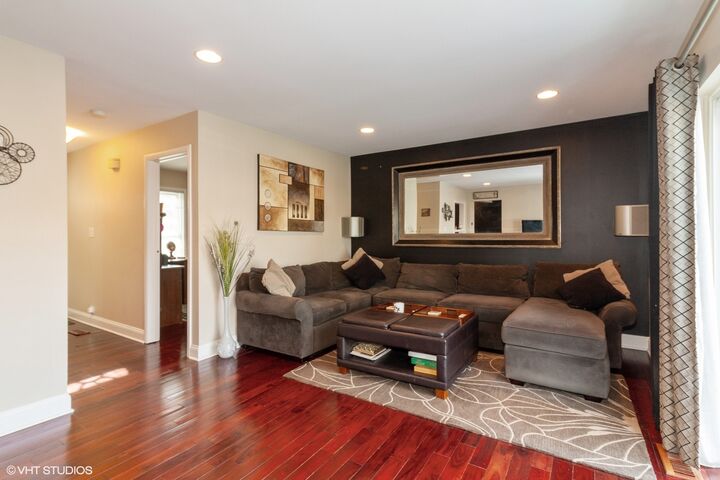 Property Photo: 17W764 Lowell Lane IL 60181