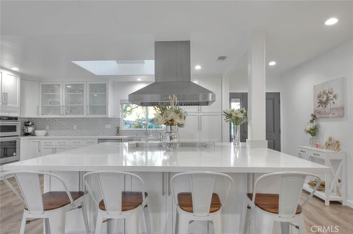Property Photo:  1862 Bonnie Brae  CA 91767 