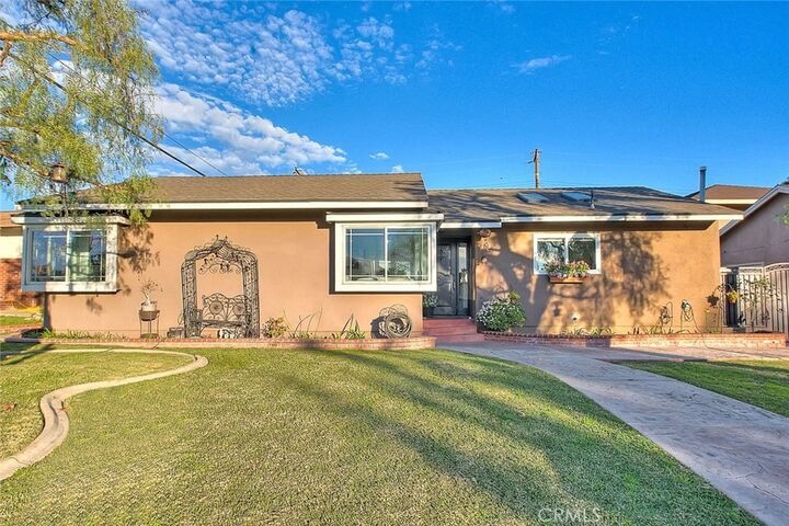 Property Photo:  1862 Bonnie Brae  CA 91767 
