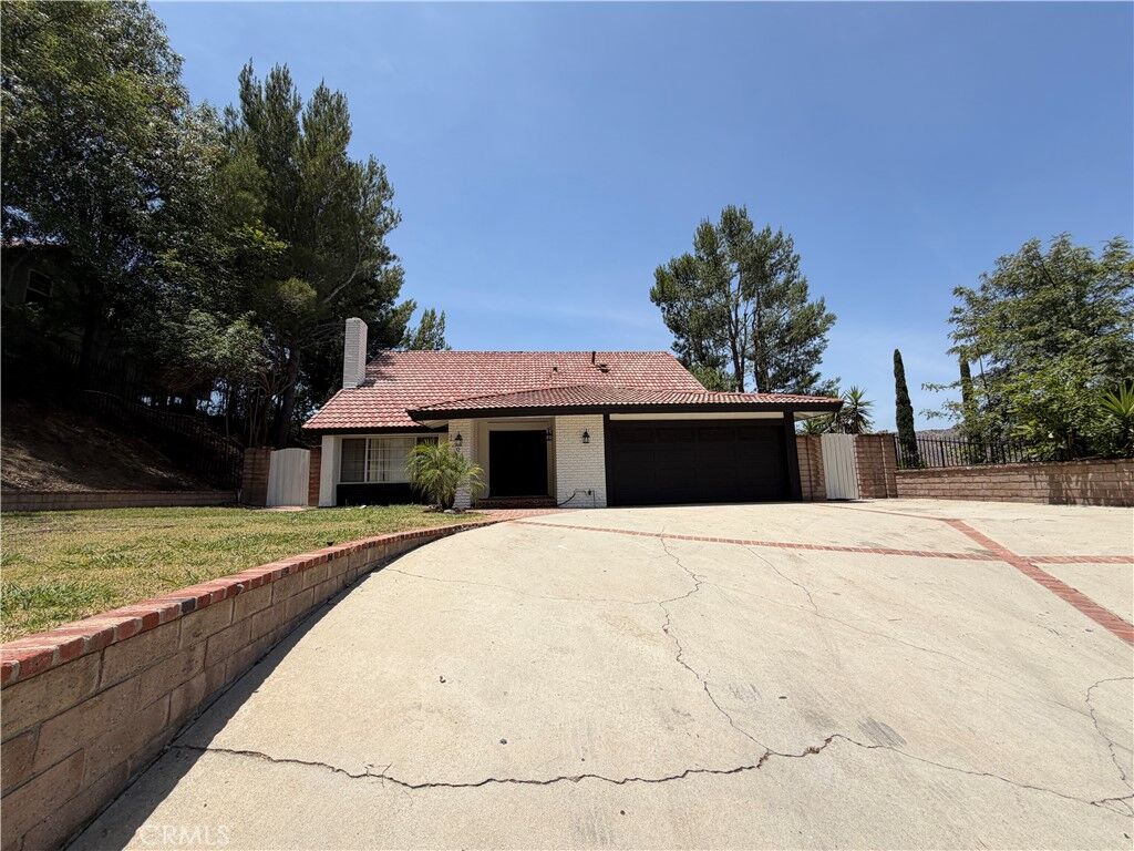Property Photo:  12829 McLennan Avenue  CA 91344 