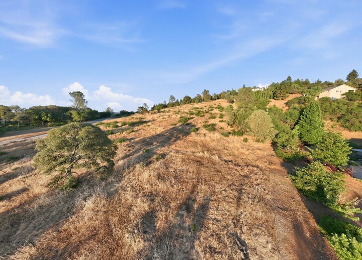 Property Photo:  10306 Canyon Creek Lane  CA 95946 