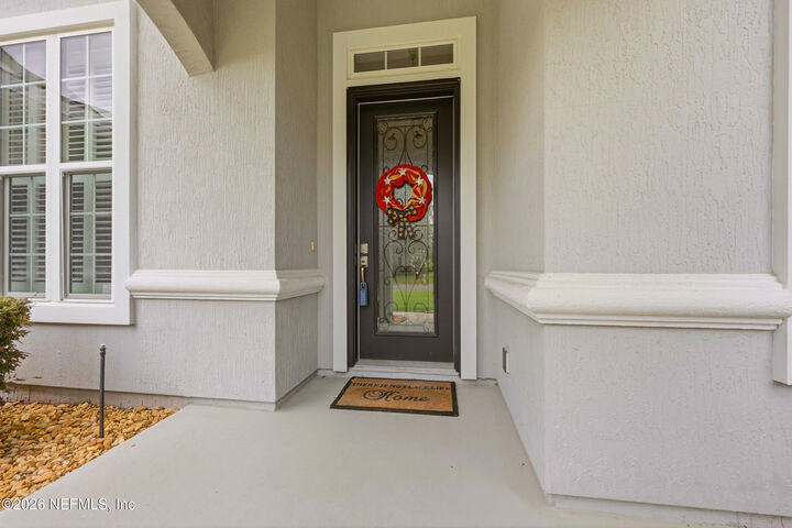 Property Photo: 2004 Wedge Court FL 32043