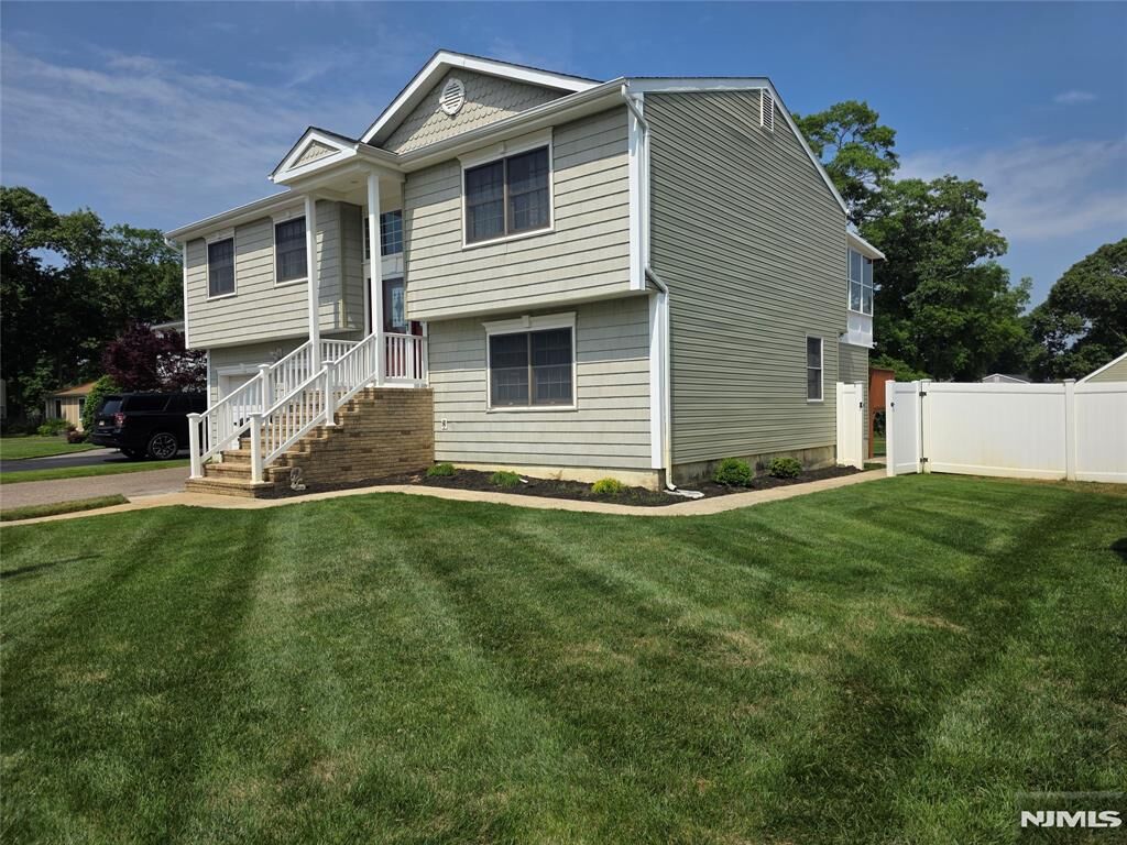 Property Photo:  558 Mark Drive  NJ 08723 