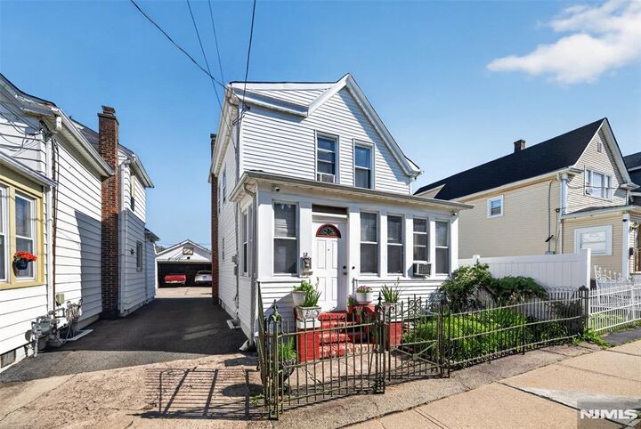 Property Photo:  13 Sherman Place  NJ 07011 