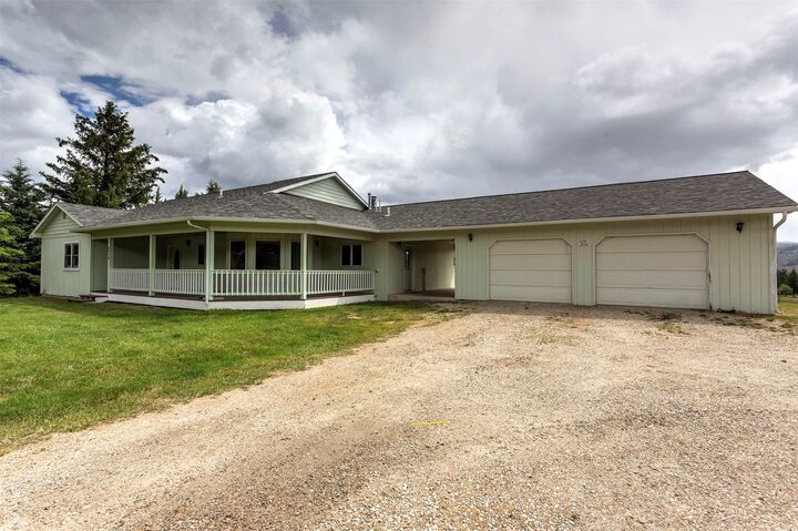 Property Photo:  3420 Wright Way  MT 59829 