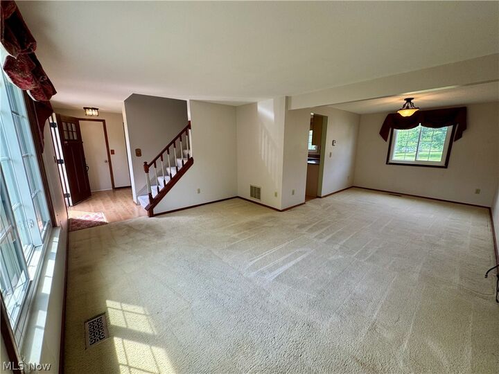 Property Photo: 975 Deepwood Drive OH 44056