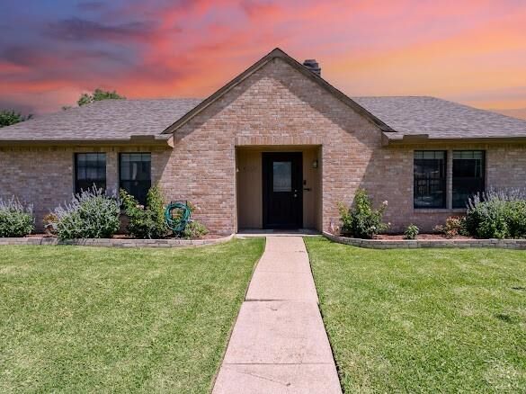 Property Photo:  8209 Woodside Road  TX 75088 