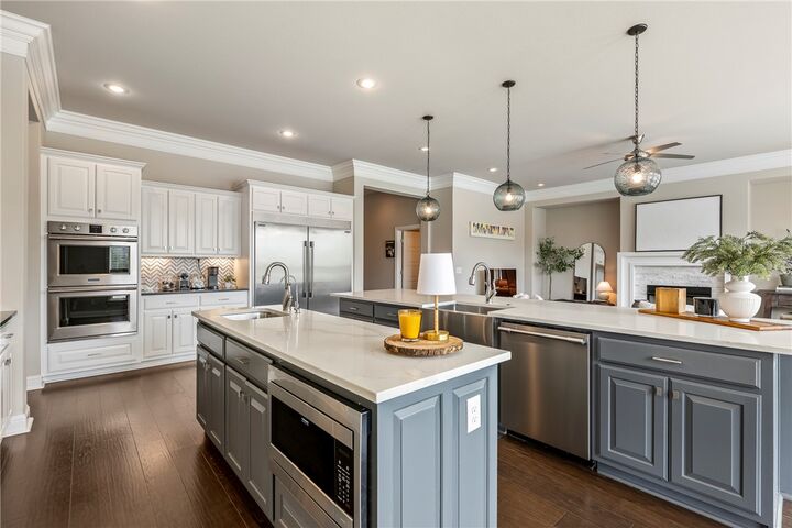 Property Photo:  402 Birkshire Road  AR 72718 
