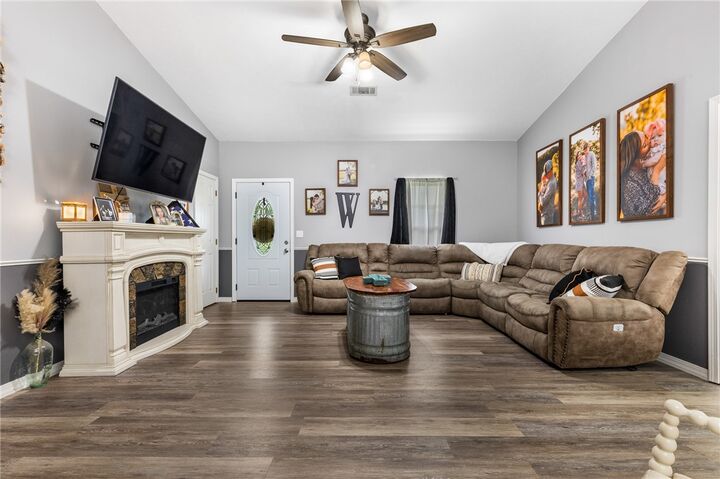 Property Photo: 3650A S 43 Highway AR 72601