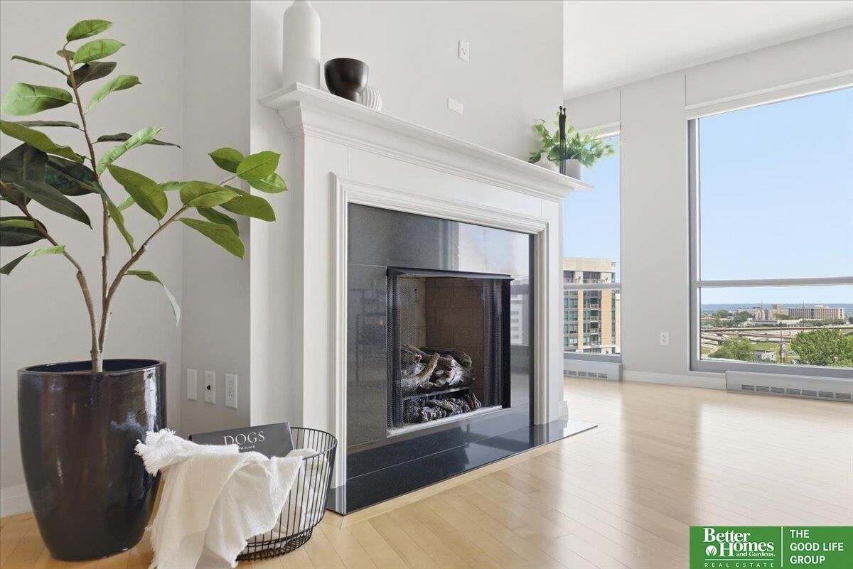 Property Photo:  200 S 31st Avenue 4602  NE 68131 