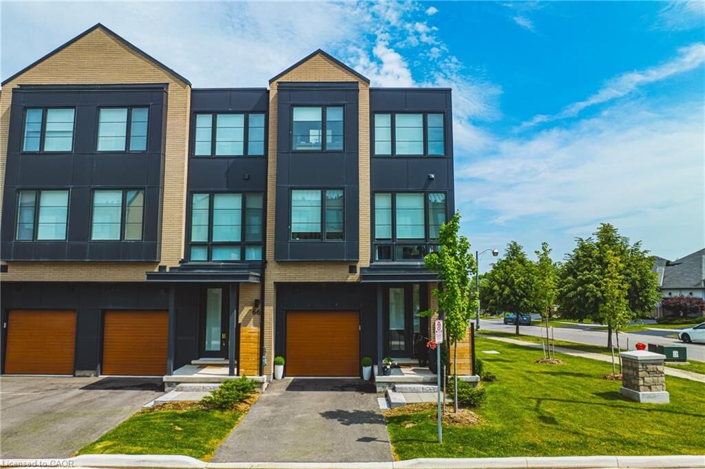 Property Photo: 2273 Turnberry Road 67 ON L7M 426