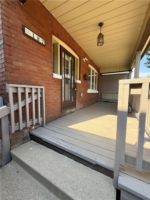 Property Photo: 187 Stirton Street Main ON L8L 6G7