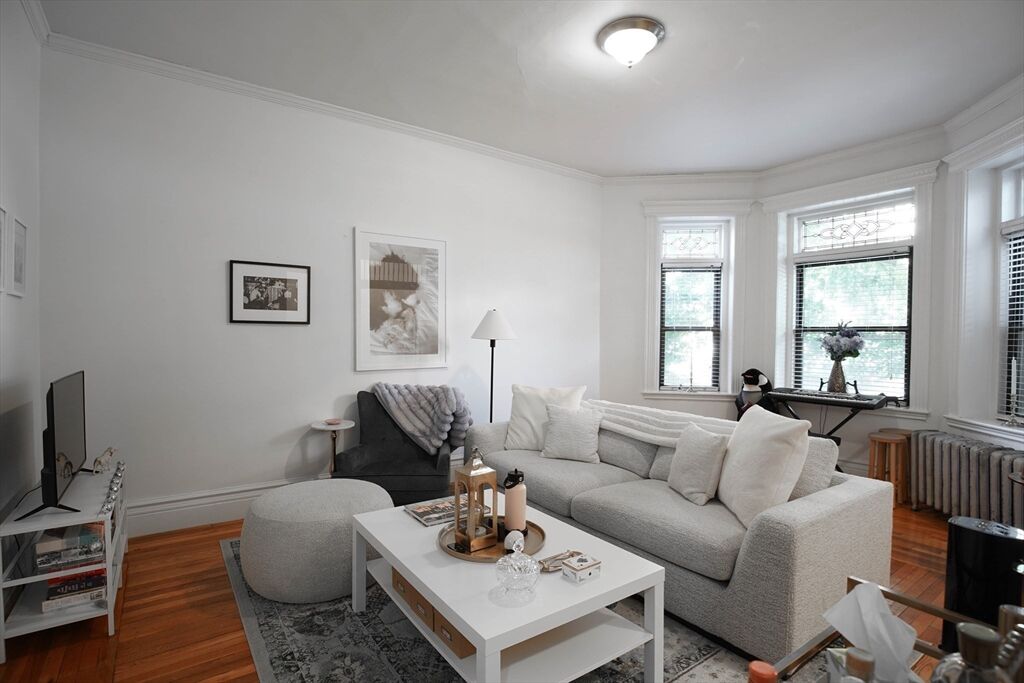 Property Photo: 1109 Boylston Street 1 MA 02215