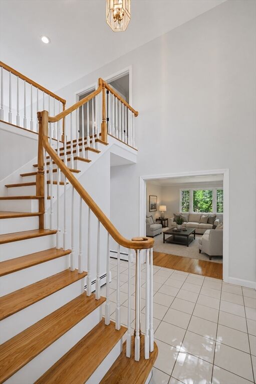 Property Photo:  8 Turner Hill Road  MA 02052 