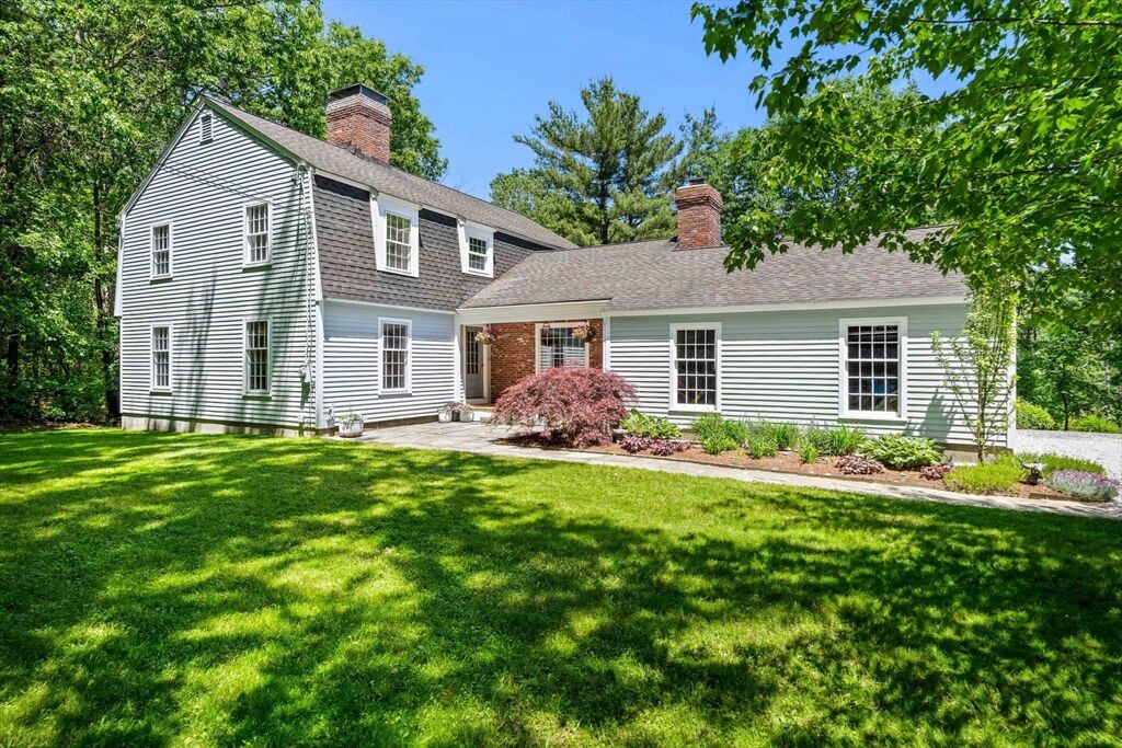 Property Photo: 153 Raddin Rd MA 01450