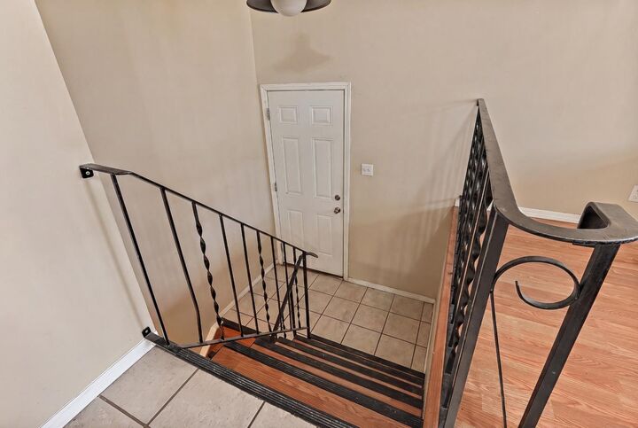 Photo de la propriété:  5 Acadia Road W 35  AB T1K 4C1 