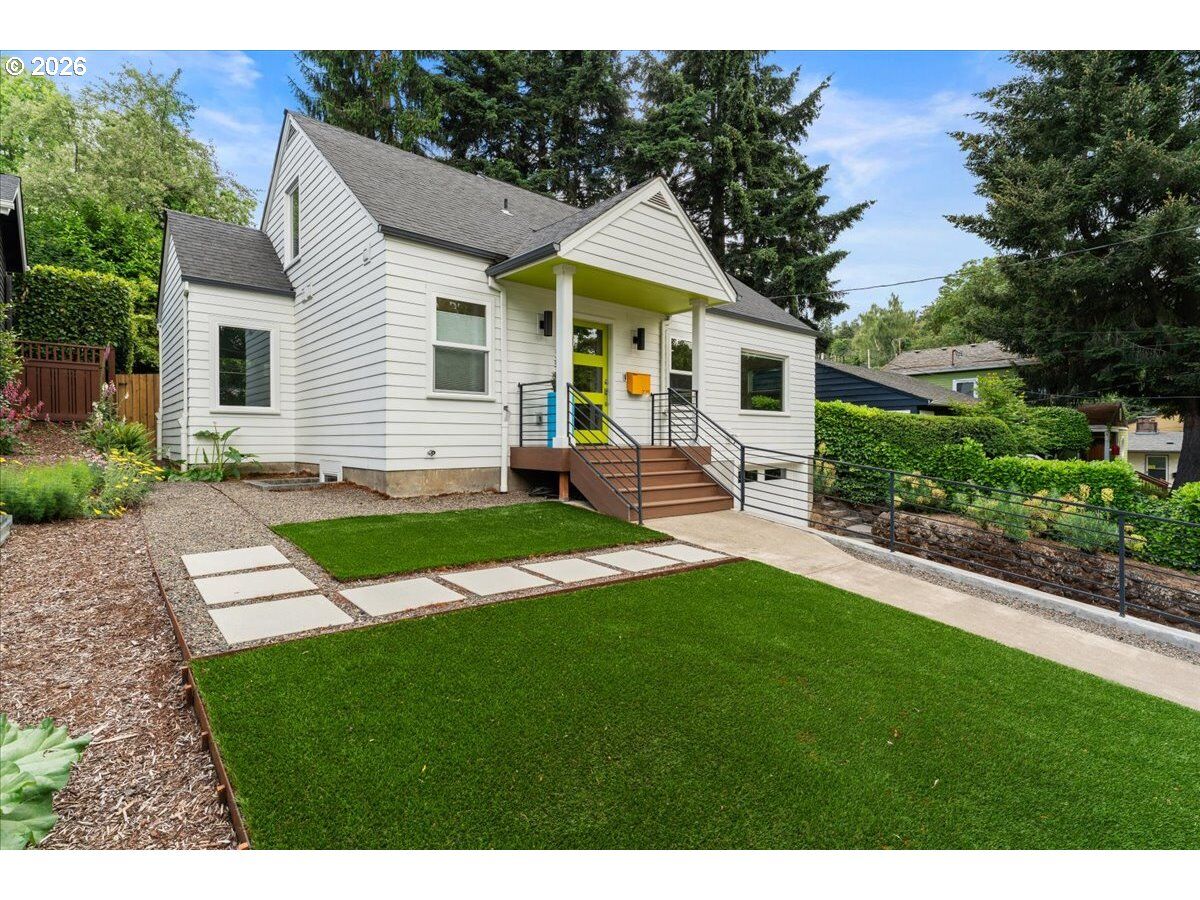 Property Photo: 2852 NW Upshur St OR 97210
