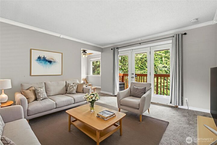 Property Photo:  17310 NE 45th Street 118  WA 98052 