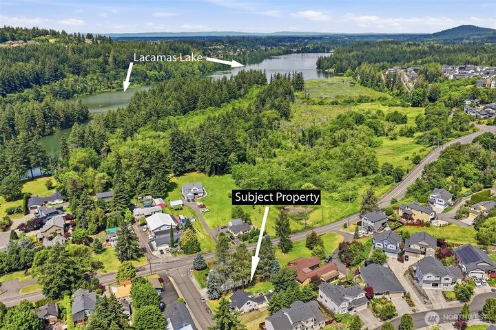 Property Photo:  415 NE 39th Avenue  WA 98607 