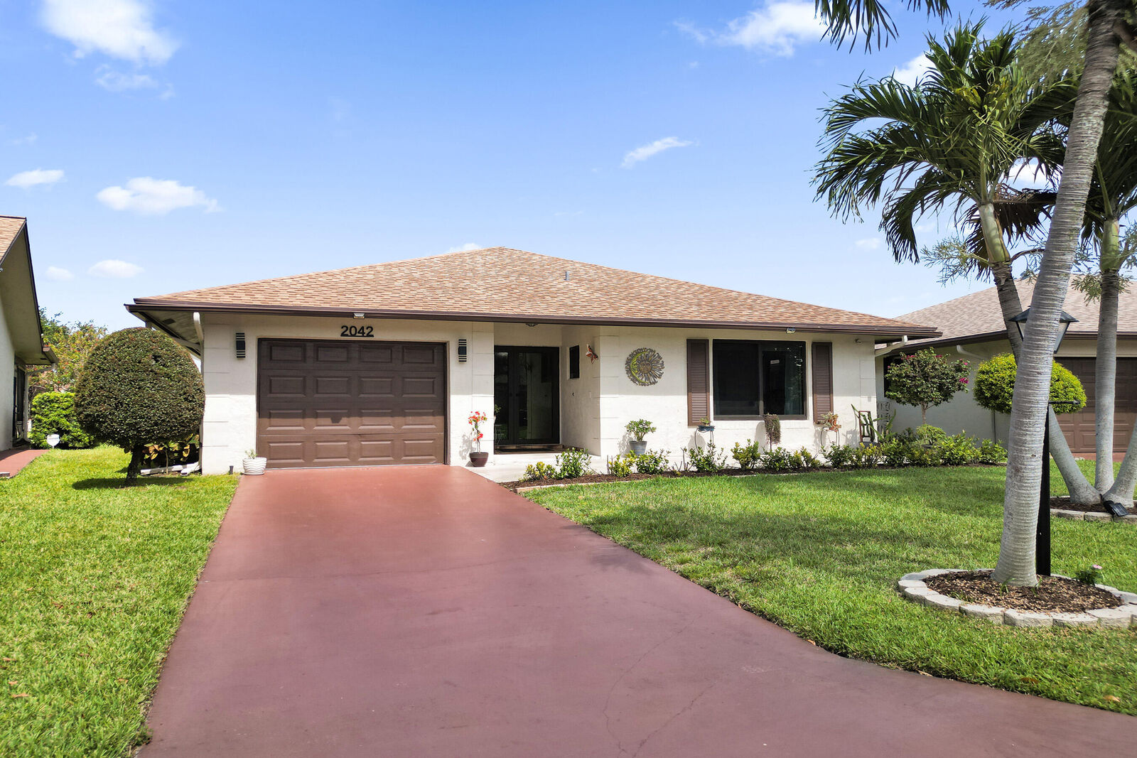 Property Photo: 2042 SW 17th Circle FL 33442