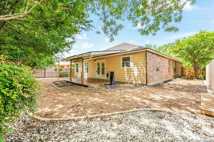 Property Photo:  123 Latigo Ln  TX 78006 
