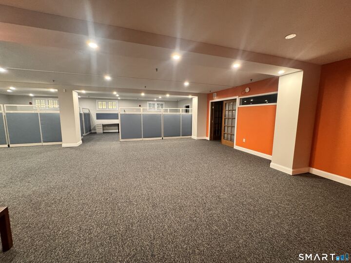 Property Photo:  423 Main Street 2nd Floor Suite 2  CT 06457 