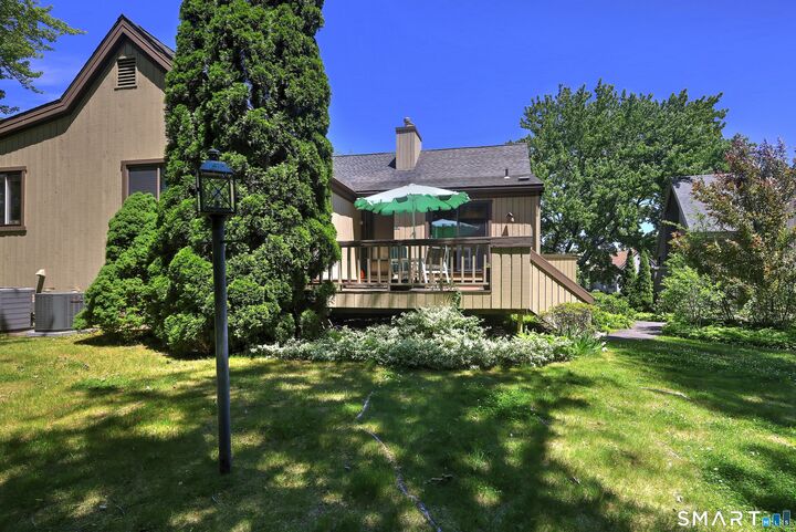 Property Photo:  253 Agawam Drive A  CT 06614 
