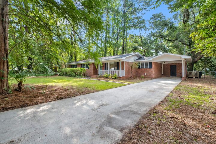 Property Photo:  1409 Claude Pichard Drive  FL 32308 