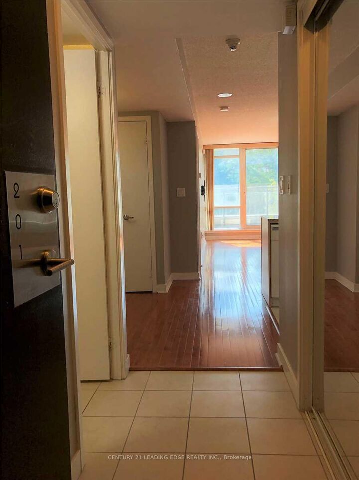 Property Photo:  11 Brunel Court 201  ON M5V 3Y3 