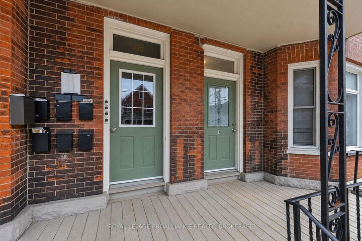 Property Photo: 325 Johnson Street ON K7L 1Y6