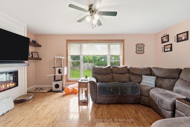 Property Photo: 155 James Street ON N0M 1L0