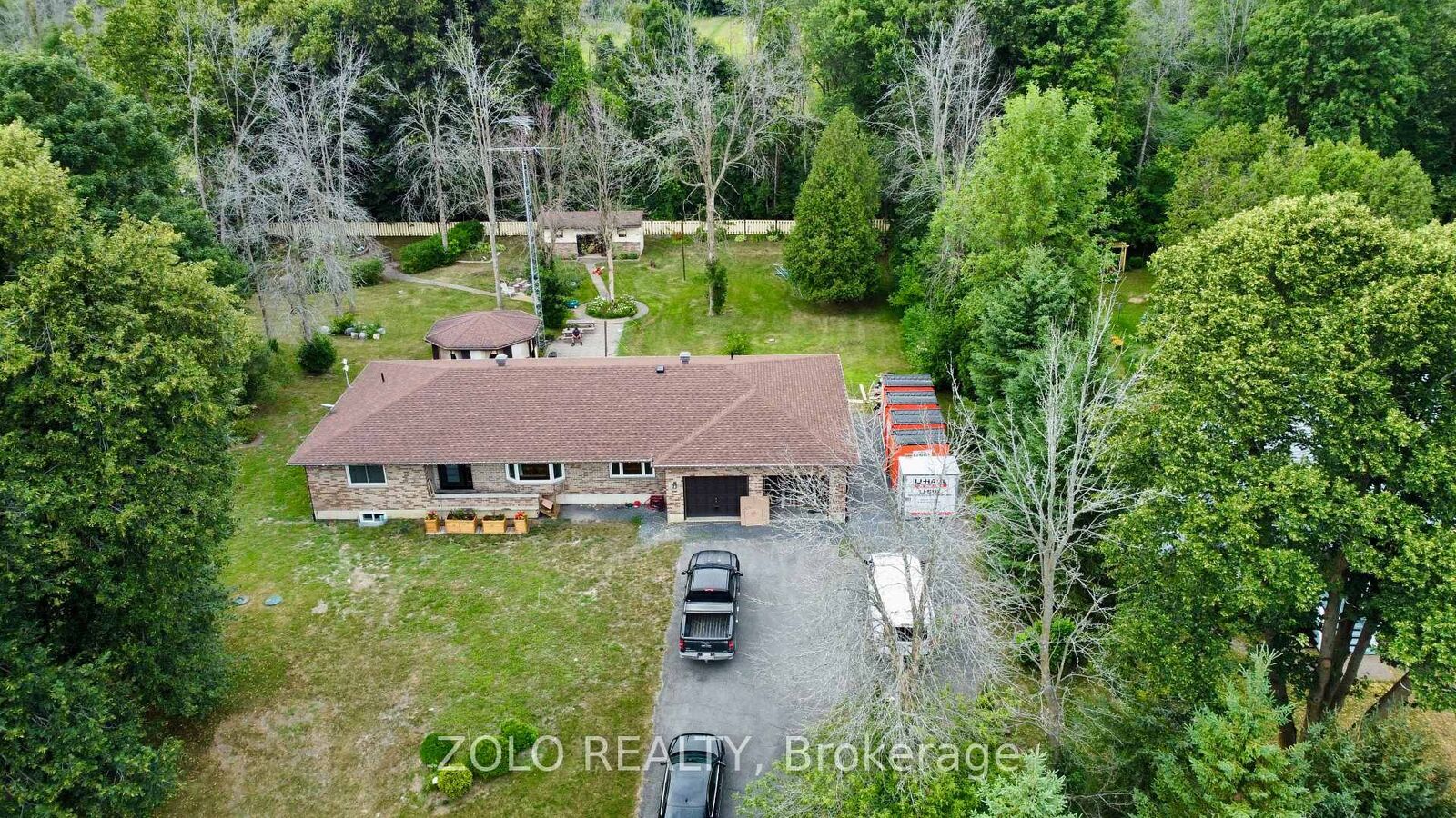 Property Photo: 20411 Conc 5 Road ON K0C 1L0