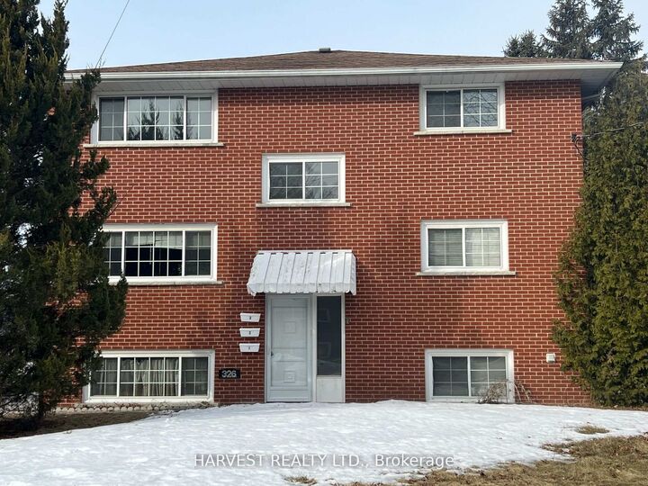 326 Surrey Drive — photo 1