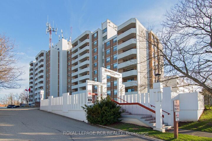 Property Photo: 8 Fead Street 812 ON L9W 3X4