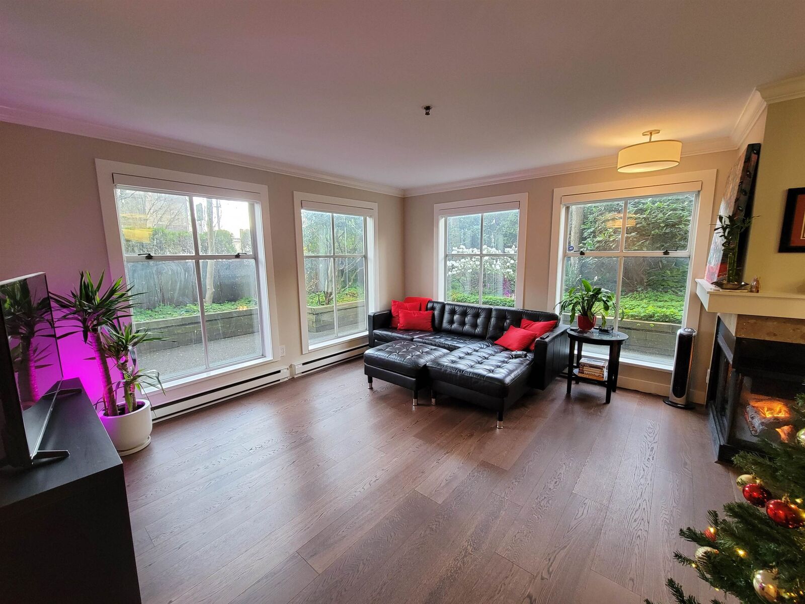 Property Photo: 2020 Trafalgar Street 102 BC V6K 3S6