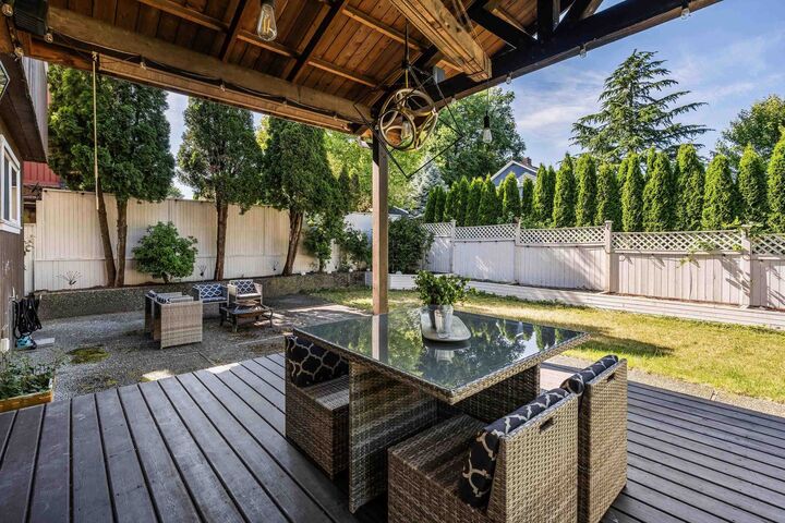 Property Photo: 45617 Worthington Place BC V2R 1N6