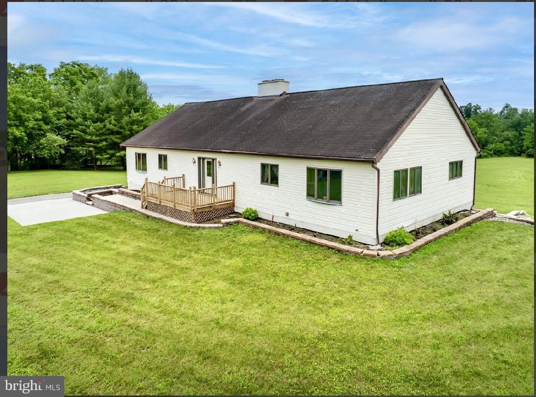 Property Photo: 344 Hallman Mill Road PA 19460