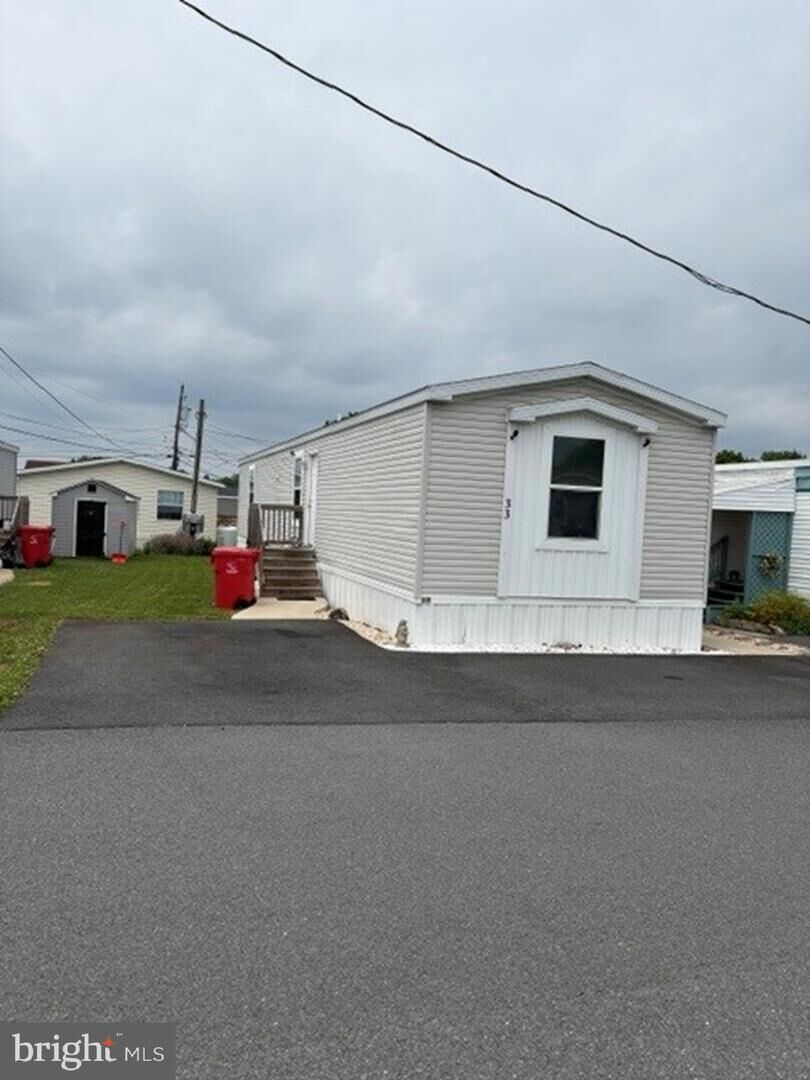 Property Photo: 33 Keystone Road PA 19606