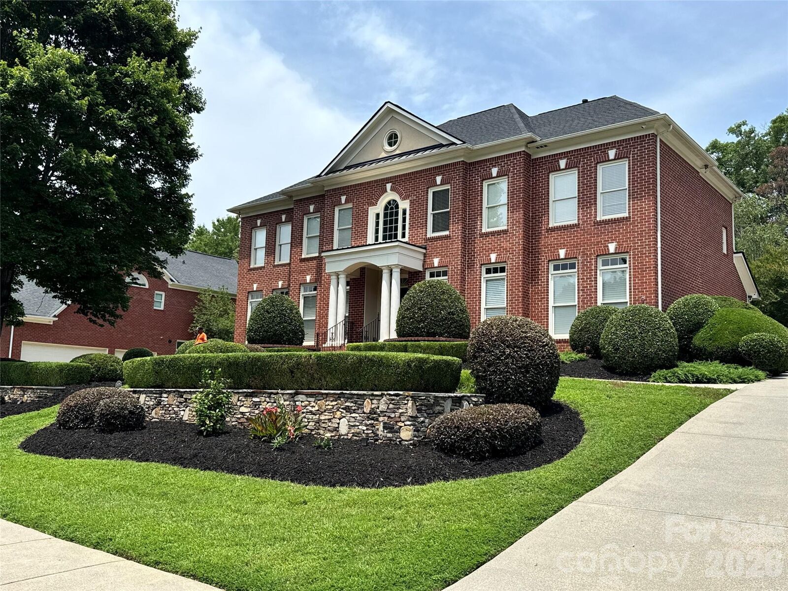 Property Photo:  7818 Stonehaven Drive  NC 28173 