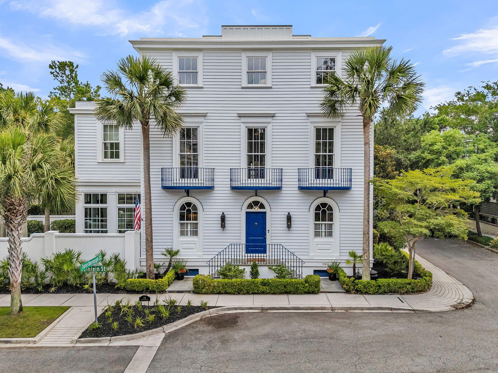 Property Photo: 126 Ionsborough Street SC 29464