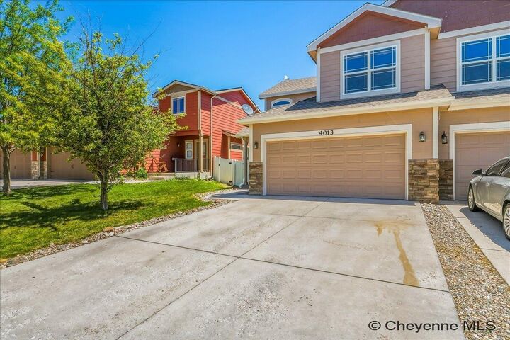Property Photo:  4013 Gunsmoke Rd  WY 82001 