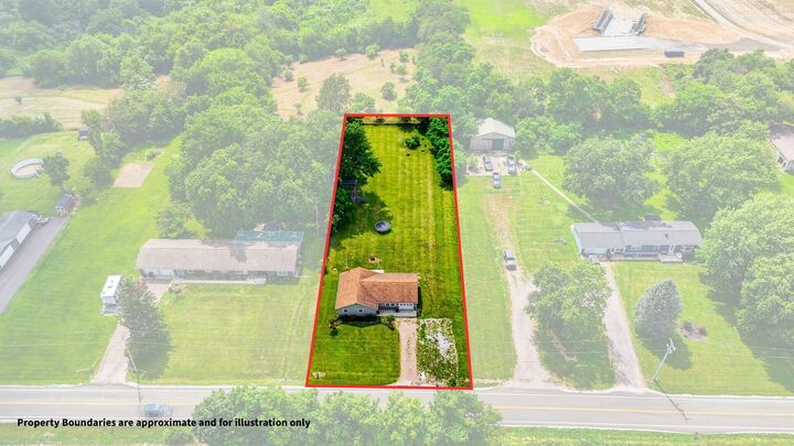 Property Photo: 17309 Ringgold Northern Road OH 43103