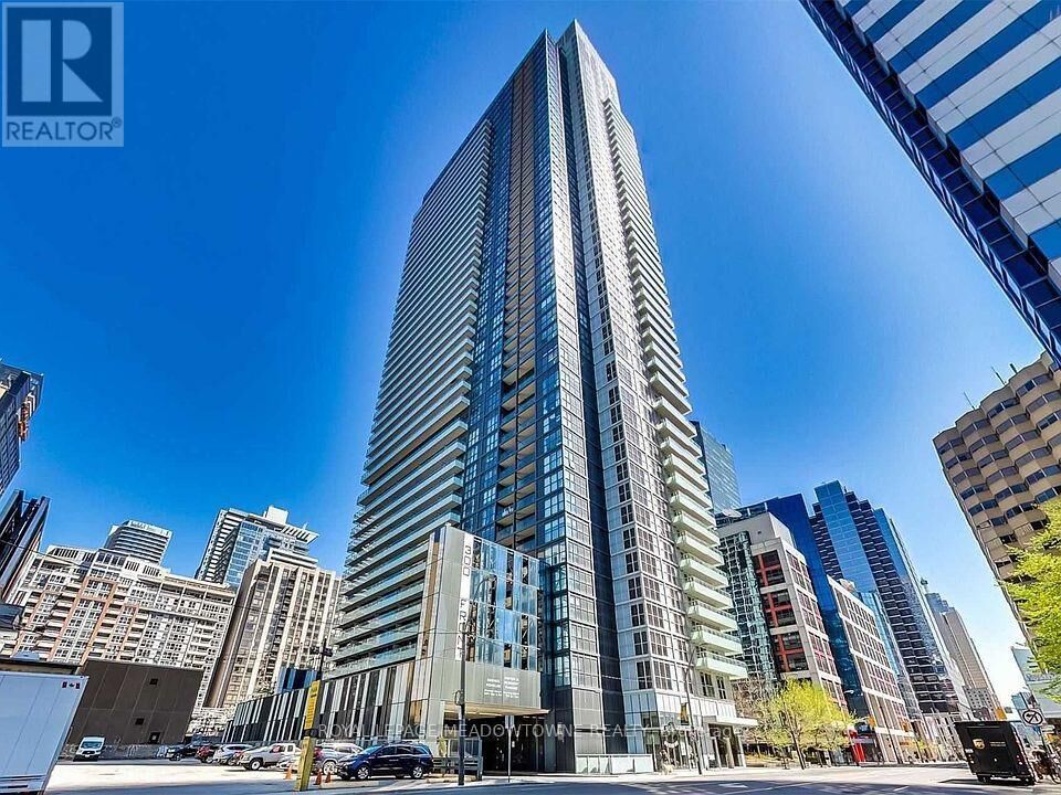 Property Photo:  300 Front Street 601  ON M5V 0E9 