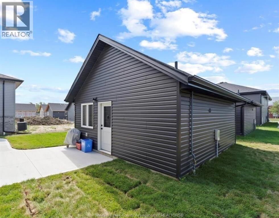 Property Photo:  1855 Meldrum Road 3  ON N8W 0B6 