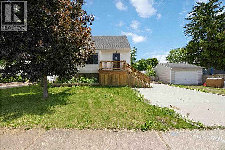 Property Photo: 782 Kember Avenue ON N7S 2T3