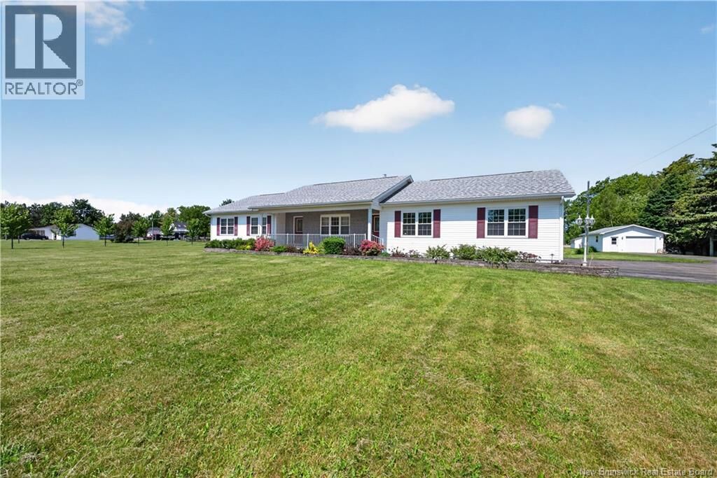 Property Photo:  13 Maple Street  NB E4Z 4M5 