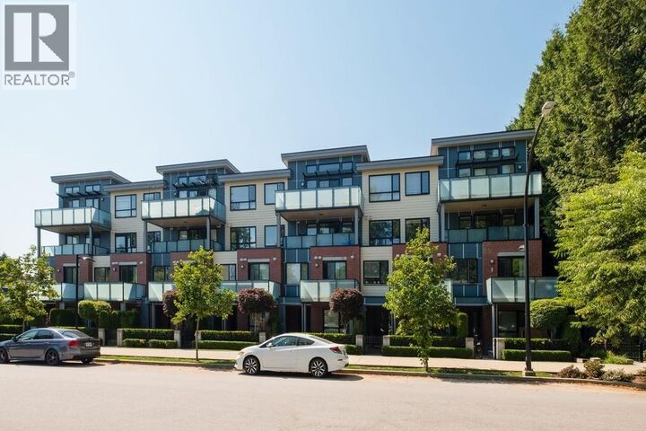 Property Photo:  6533 Mackay Avenue 213  BC V5H 2W8 